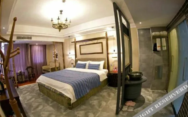 Yibaiyuan Hotel (Changsha University of Technology Ecological Zoo Branch)