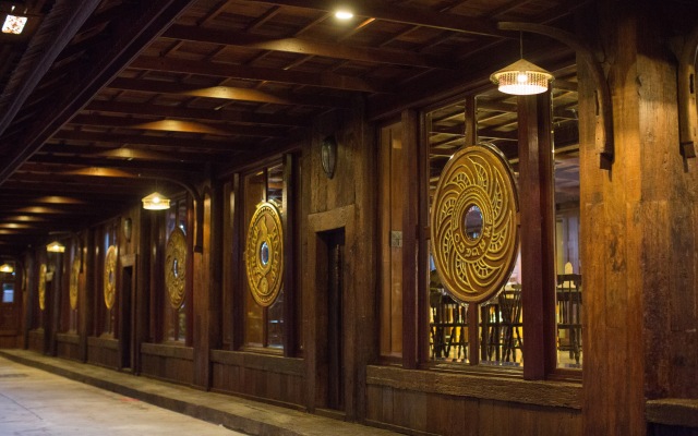 True Siam Rangnam Hotel
