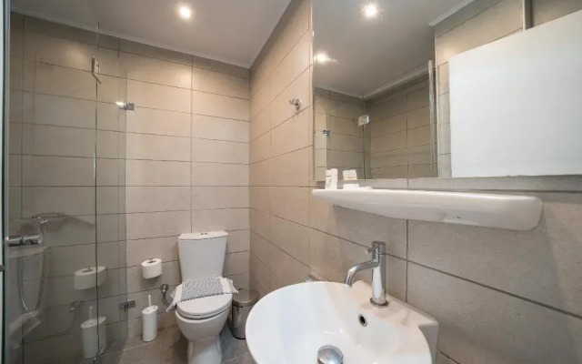 Lorenzo House Apartments