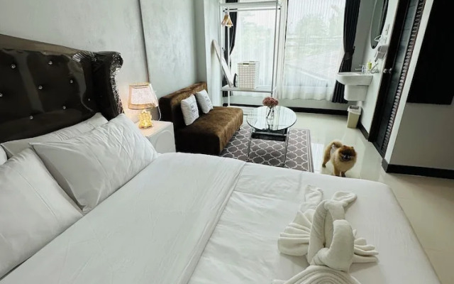 Service apartment lampang