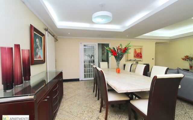 MZ Apartments Raul Pompeia