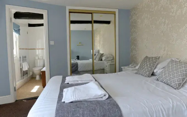 Limes Hotel