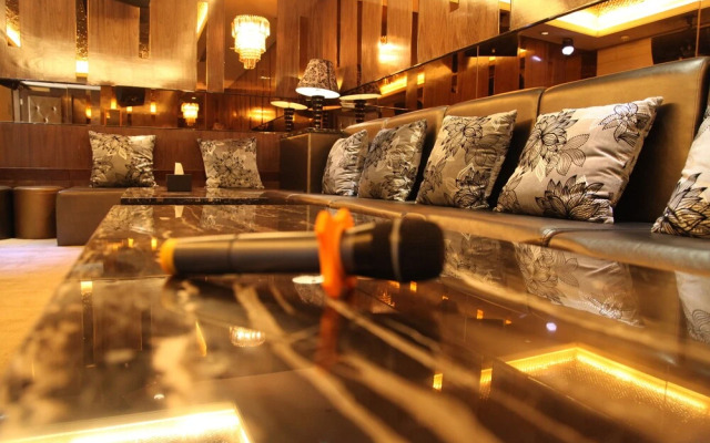 Pullman Anshan Time Square