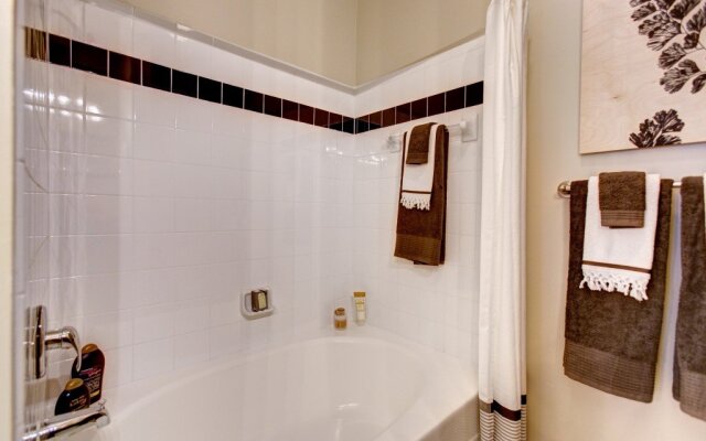 Execustay At Crowne Swift Crk