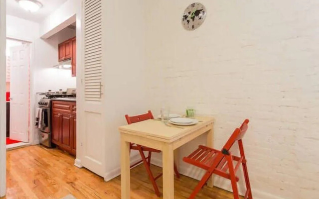 Beautiful Studio Near Central Park
