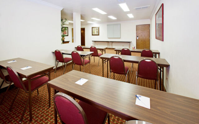 AmericInn Hotel & Suites Johnston