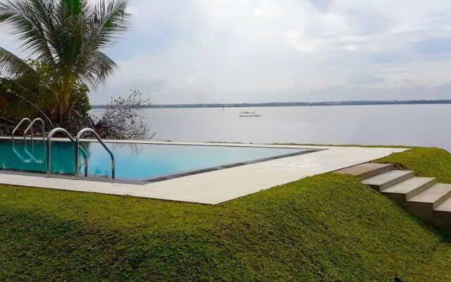 Nico Lagoon Hotel