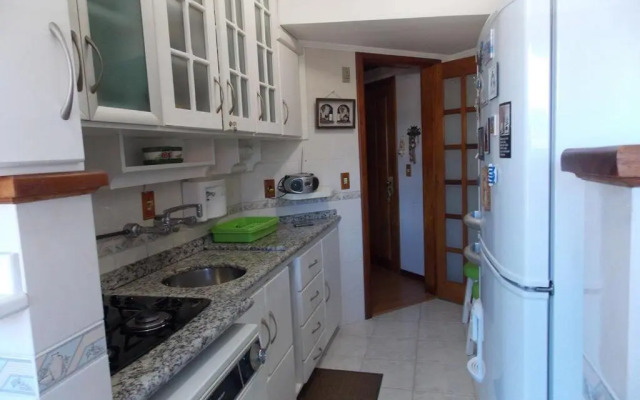 Apto 6 pessoas prox Rua Coberta