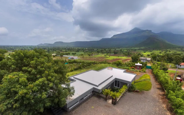 SaffronStays Serenity