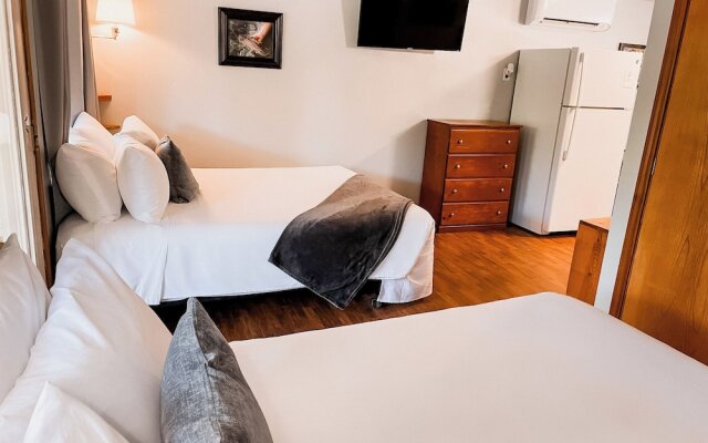 669 Rainbow Landing Dr