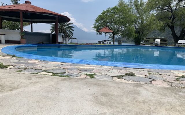 Hotel Bahia Atitlan