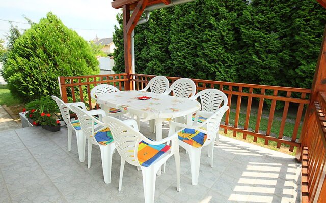 Balaton H2058
