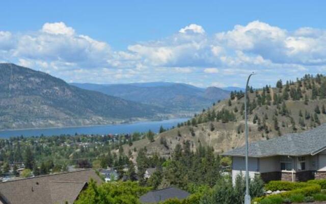 Rowena's Retreat