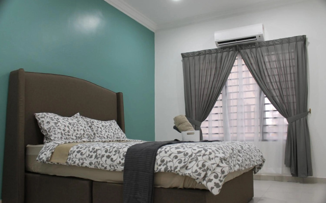 Luxury Kuala Selangor Homestay – Guest Rooms – Kuala Selangor