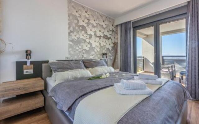 House LEGARA