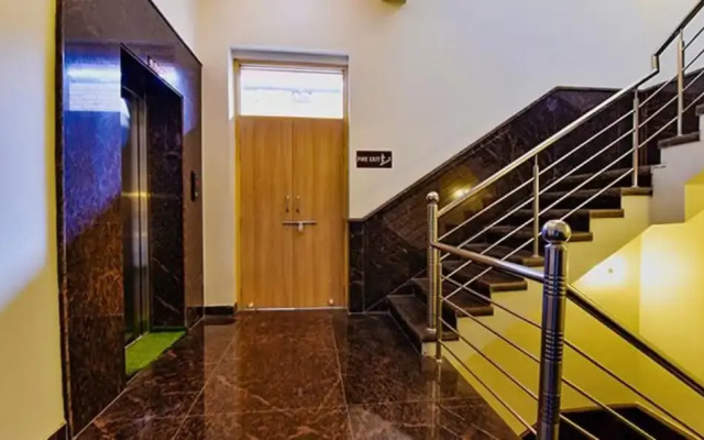 Fabhotel Prime Indra Palace