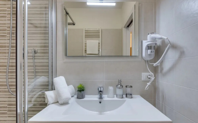 Rooms Vidar Train station