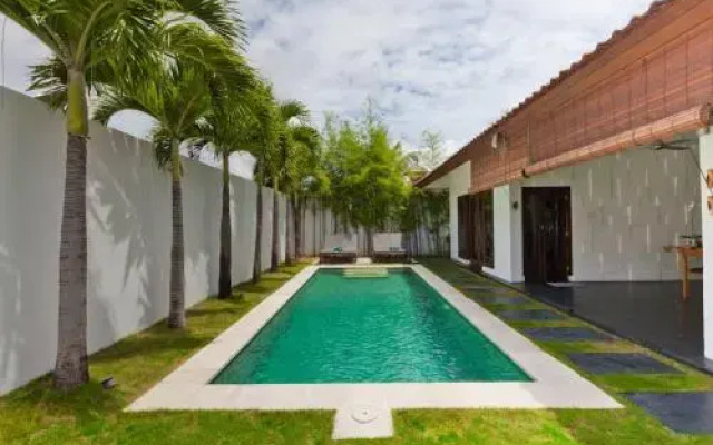 Villa Damai Lestari