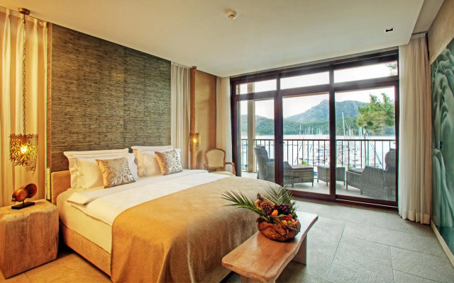 Martı Hemithea Hotel