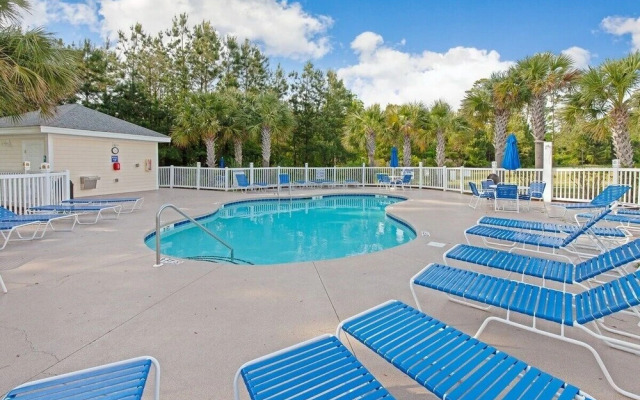 Magnolia Pointe 4887-201 3 Bedroom Condo