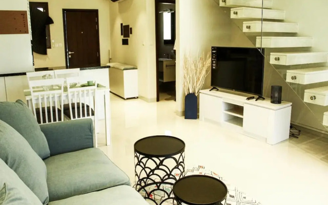 Serene Lagoon View With Terrace