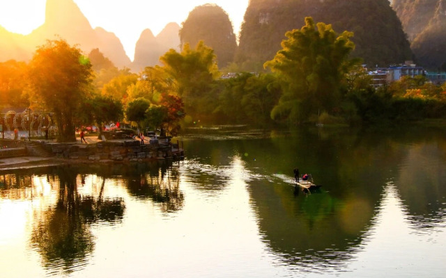 Courtyard Hotel – Li River Branch