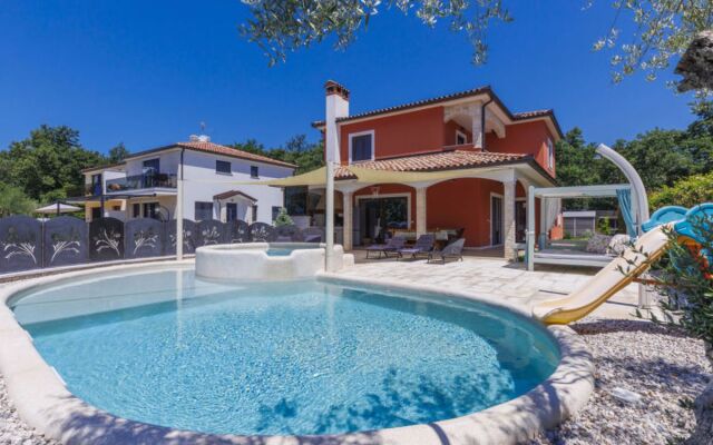 Villa Amaii