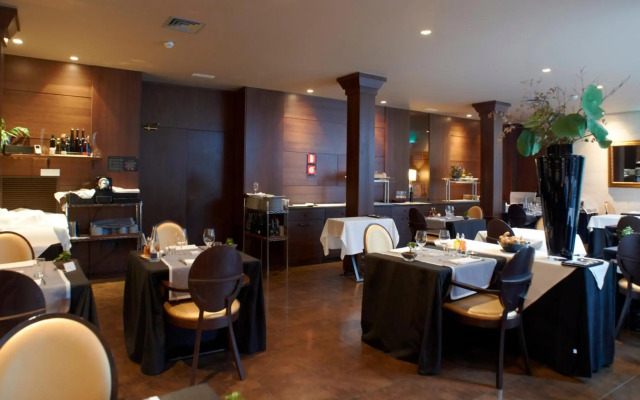 Hotel Balneario Font Vella - Adults Only