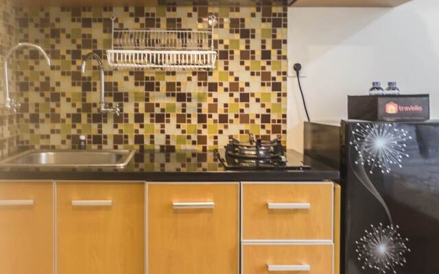 Comfy And Homey Studio Room At Grand Kamala Lagoon Apartment