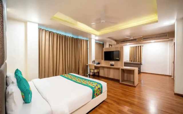 Hotel Kamal Regency