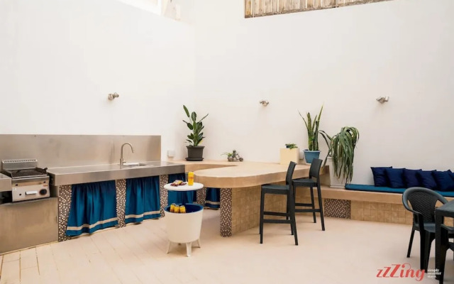 The Holiday Home Where Art Lives