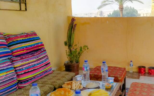 Key of Pyramids View Inn