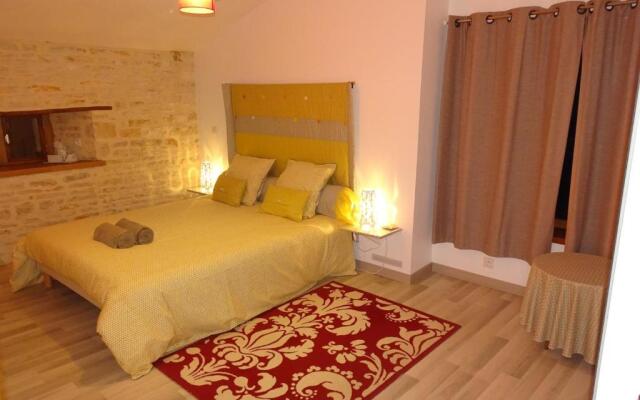 Domaine du Clos de la Touche Parc et Piscine