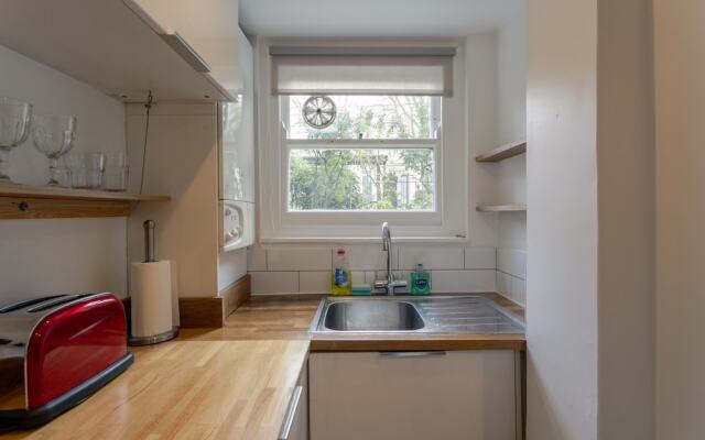 2 Bedroom Brixton Flat