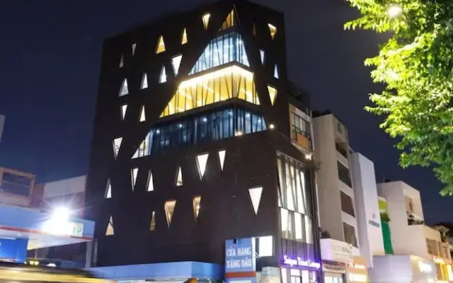 Saigon Travel Lounge