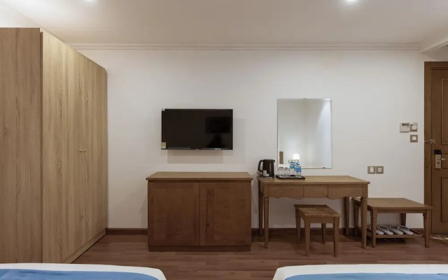Hanoi Sail Hotel – Guest Rooms – Hanoi