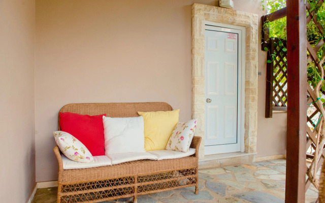 Villa Apollo With Private Pool And Tennis Court