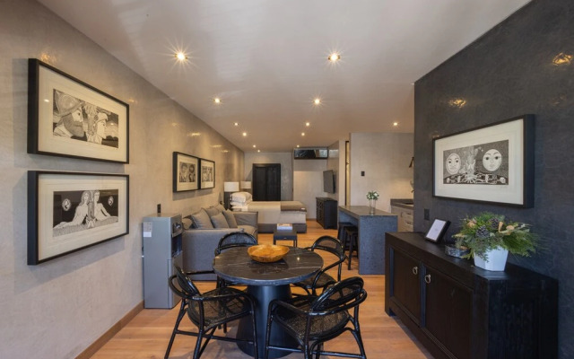 Designer 3-Story Home in San Miguel