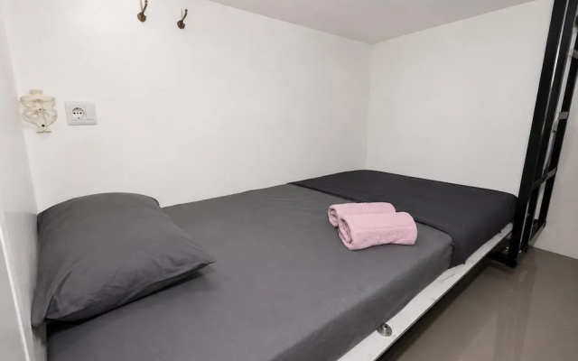 Nusantara Tajur Bogor Hostel By Reccoma – Guest Rooms – Bogor