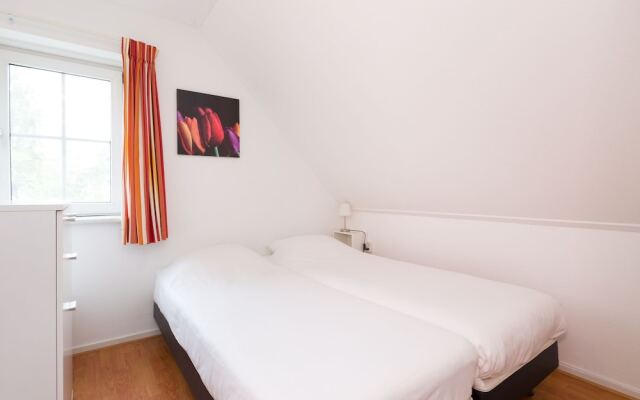 Nice Holiday Home With a Microwave 3 km. From Hellendoorn