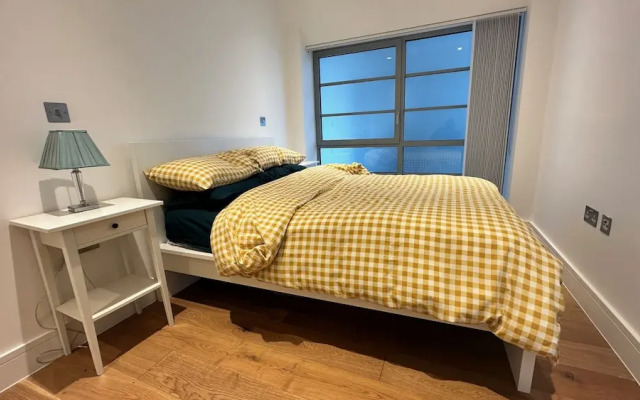 Modern & Stylish 1 Bedroom Flat
