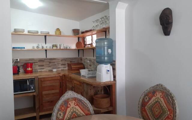 4 Personas, Bano Privado, Desayuno