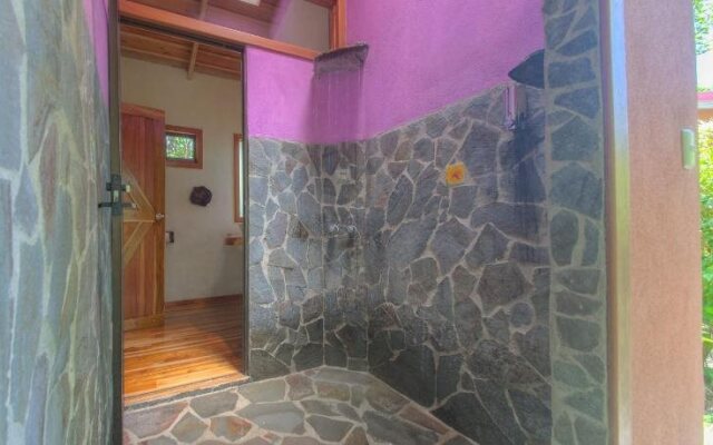 Mystica Lodge And Retreat
