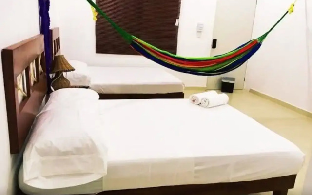 Flamingos Hostel