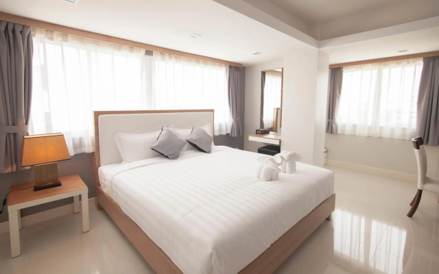 Racha Residence Sri Racha