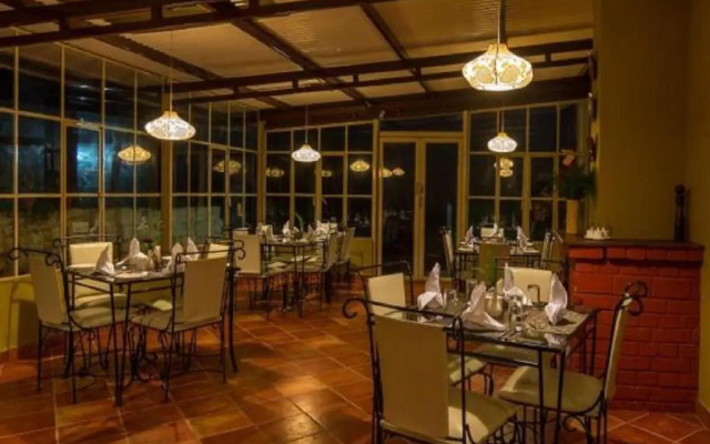 Sherlock Homes  A Heritage Theme Hotel