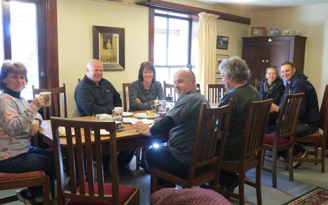 Tophouse Historic Inn