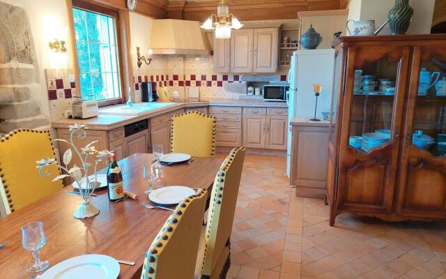 Breton granite stone house with fantastic sea views