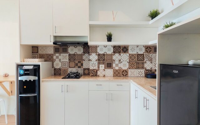 Strategic And Restful 1Br At Casa De Parco Apartment