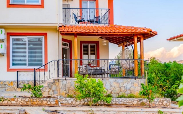 Villa with Shared Pool and Jacuzzi in Seydikemer